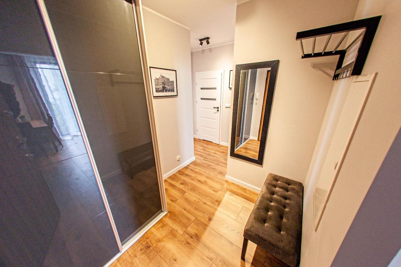 Euro Apartments New Gardens Delux กดัญสก์ ภายนอก รูปภาพ