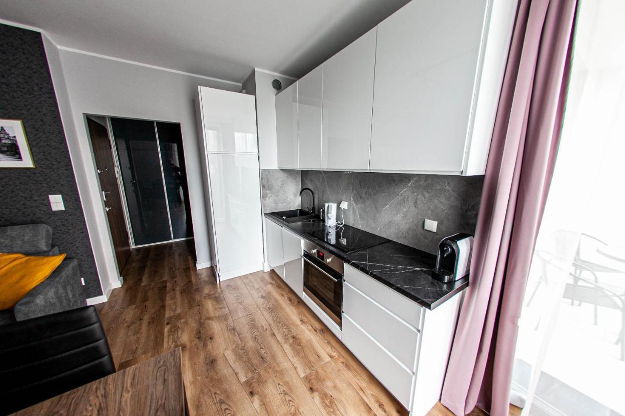Euro Apartments New Gardens Delux กดัญสก์ ภายนอก รูปภาพ